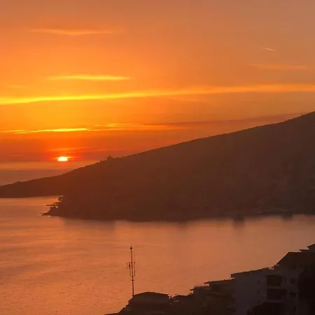 Hilltop Heaven ホテル