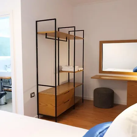 Hilltop Heaven ホテル Sarandë