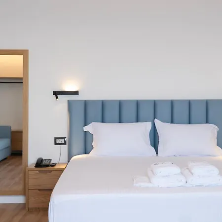 Hilltop Heaven 4* Saranda
