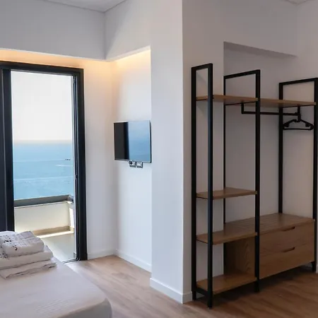 Hilltop Heaven Otel Saranda