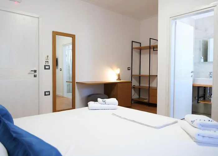 Hilltop Heaven מלון