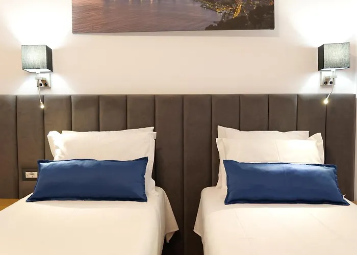 Hilltop Heaven 4* סרנדה