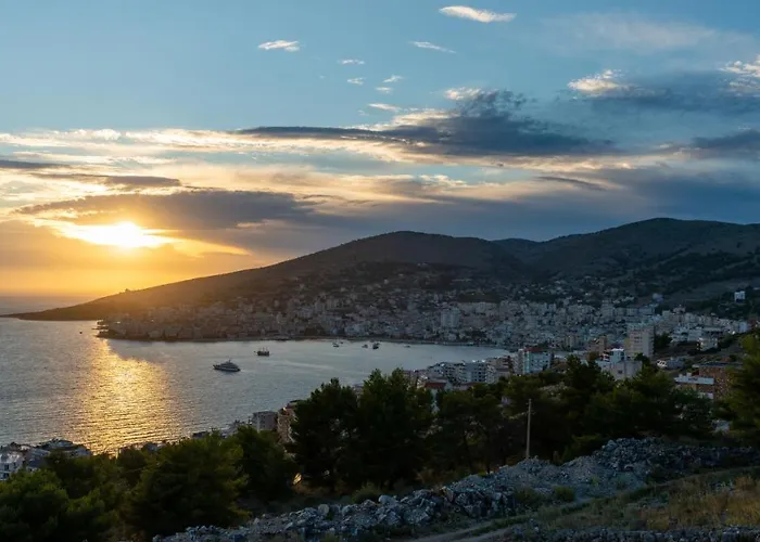 Hilltop Heaven מלון 4*